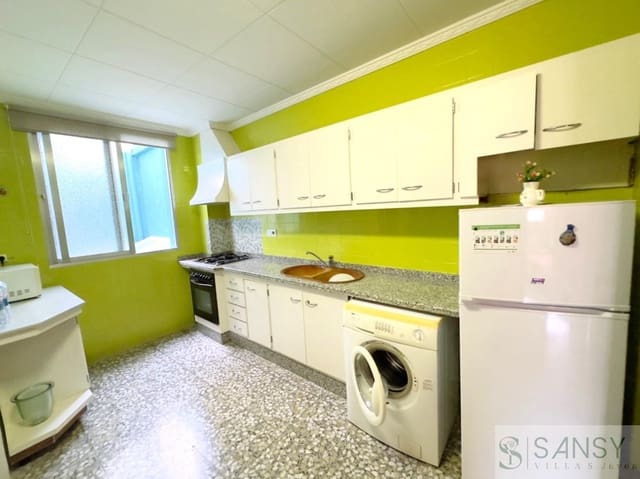 Apartamento de 4 habitaciones en Pedreguer en venta - 170.000 € (Ref: 9646722)