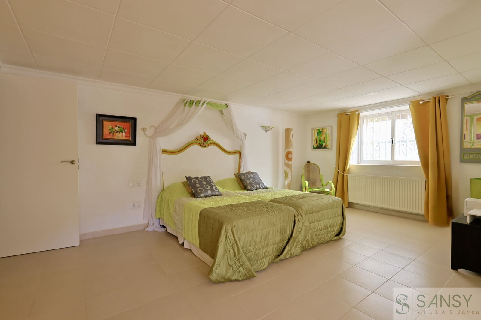 Chalet de 4 habitaciones en Javea / Xàbia en venta con piscina garaje - 750.000 € (Ref: 9646723)