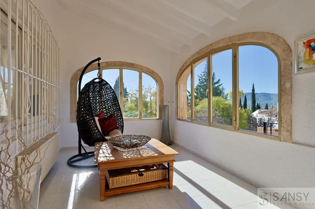 Chalet de 4 habitaciones en Montgó - Ermita, Javea / Xàbia en venta con piscina garaje - 750.000 € (Ref: 9646723)