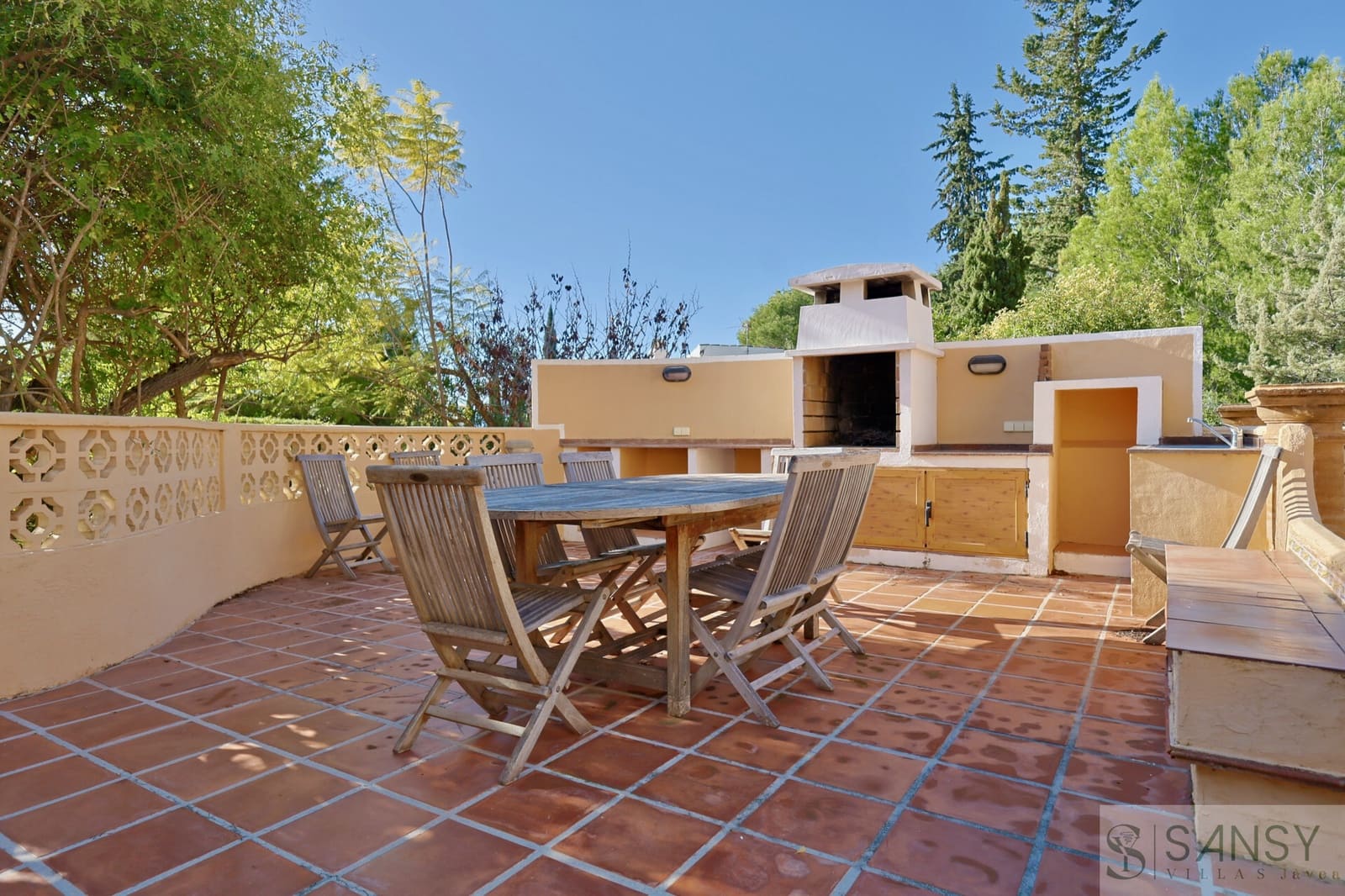 Chalet de 4 habitaciones en Javea / Xàbia en venta con piscina garaje - 750.000 € (Ref: 9646723)