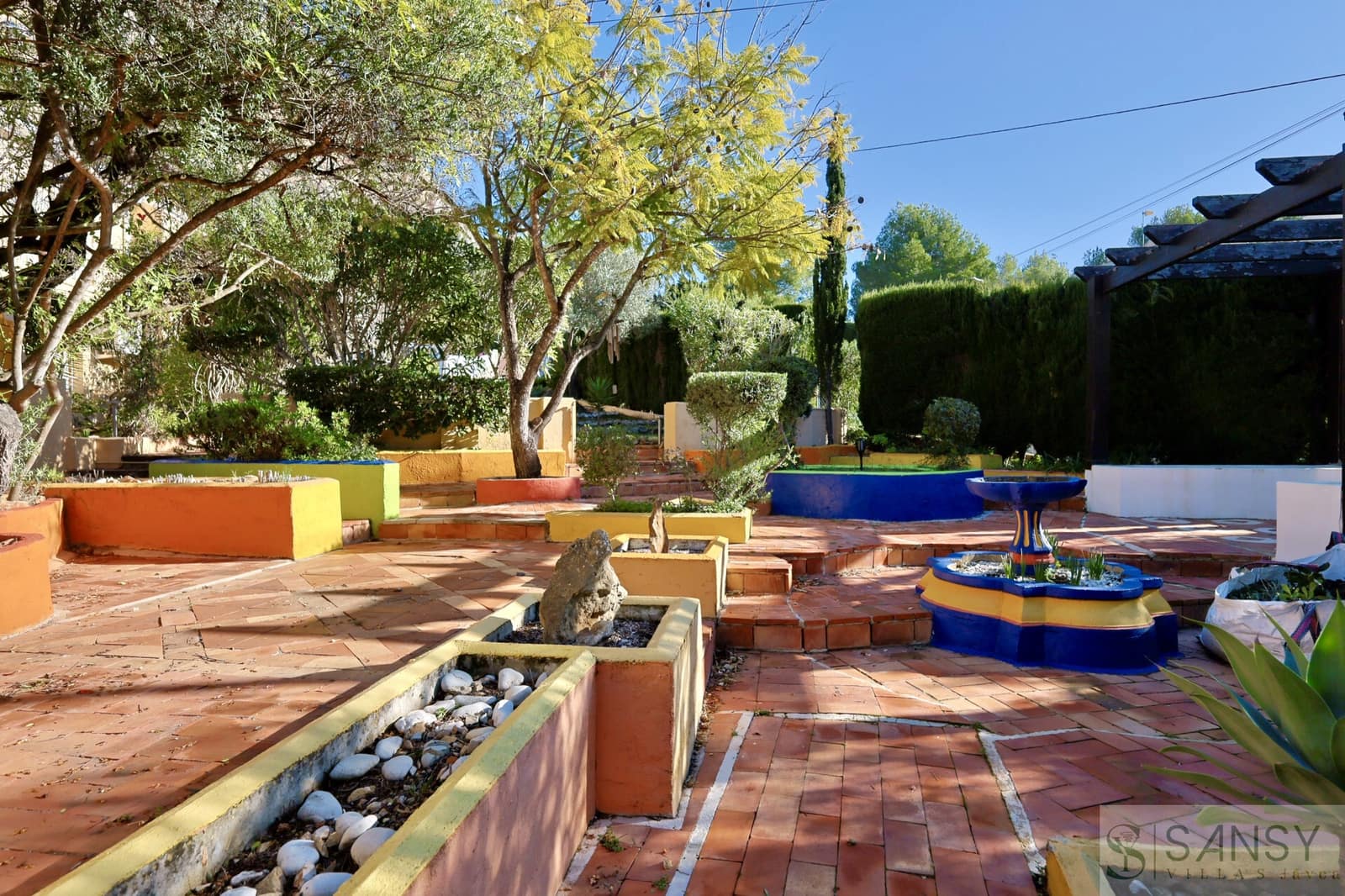 Chalet de 4 habitaciones en Javea / Xàbia en venta con piscina garaje - 750.000 € (Ref: 9646723)