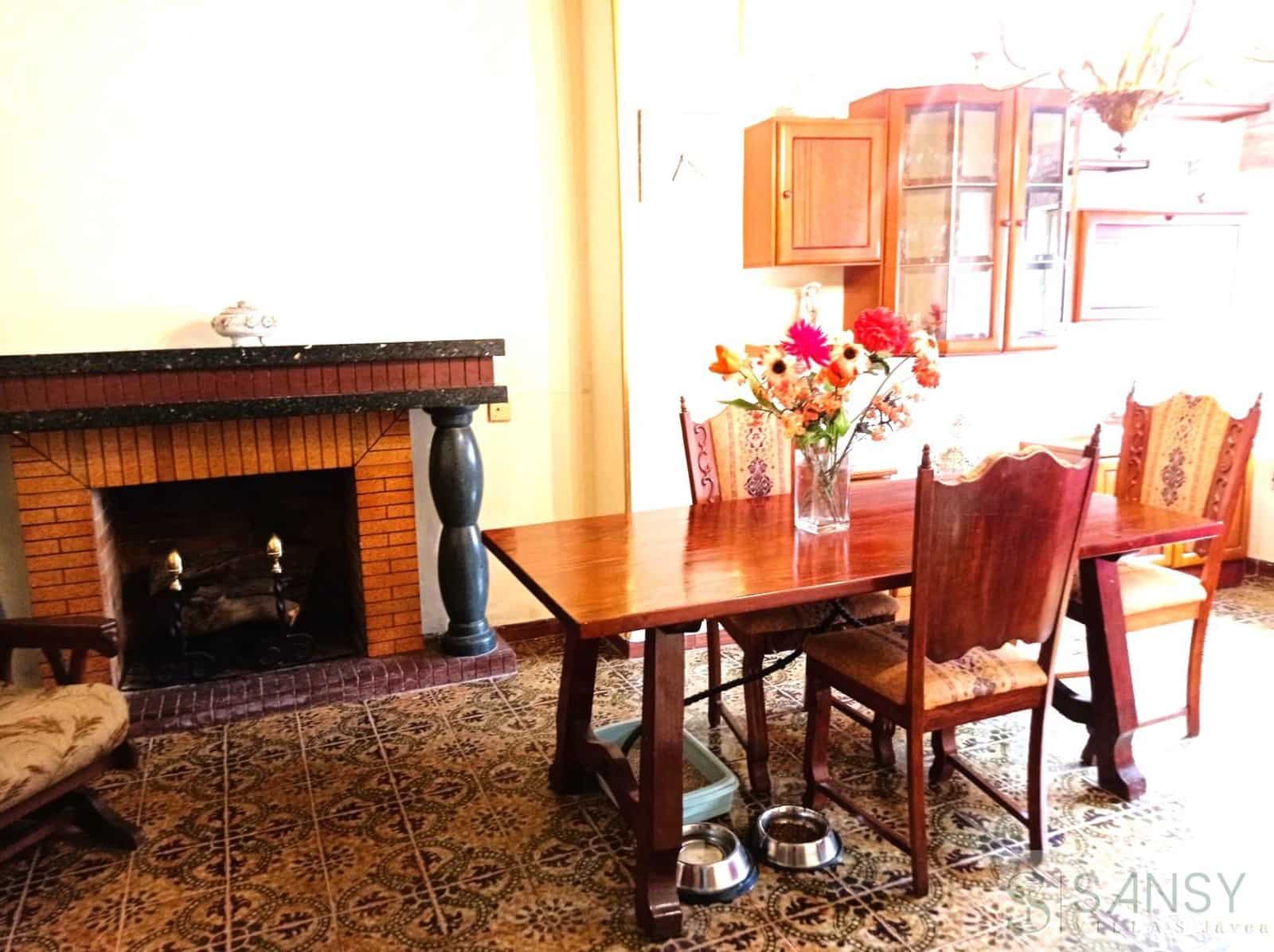 5 slaapkamer Huis te koop in Benidoleig - € 177.000 (Ref: 9646726)