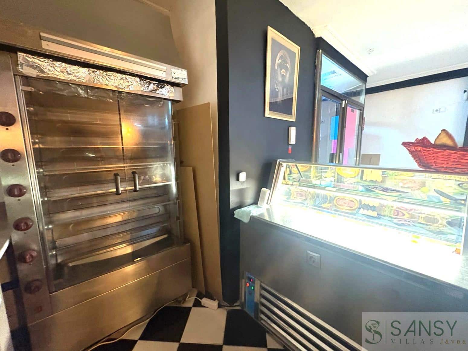 20 makuuhuone Kaupallinen myytävänä paikassa Alcoy / Alcoi - 120 000 € (Ref: 9654476)