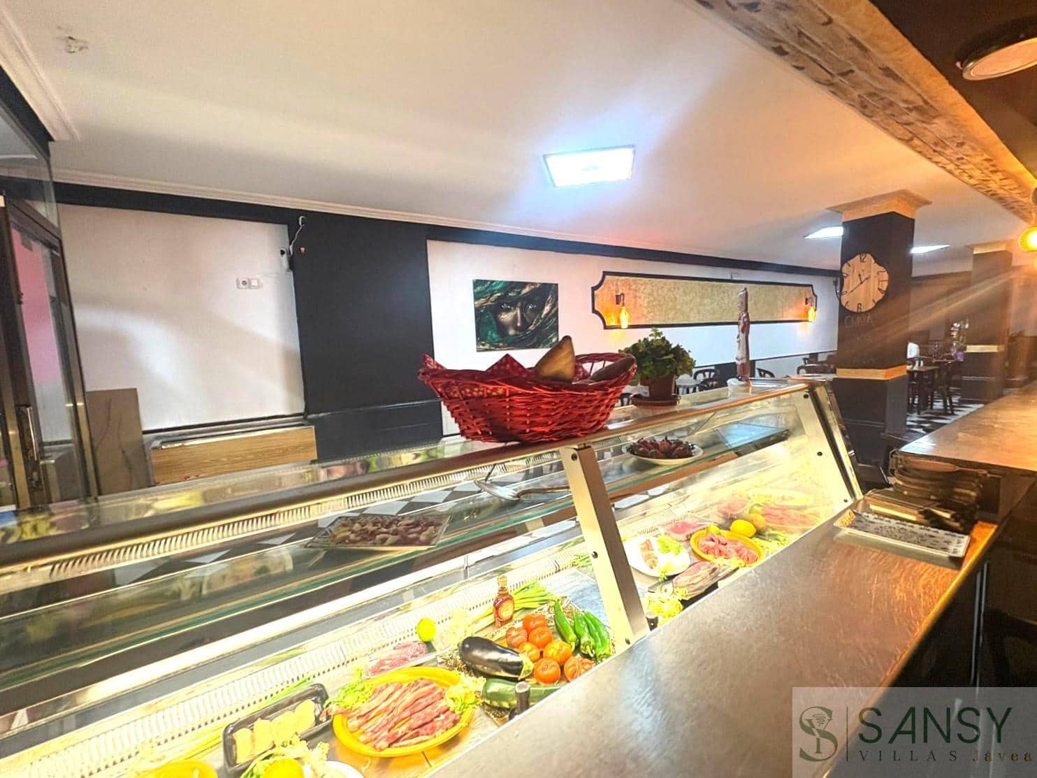 20 makuuhuone Kaupallinen myytävänä paikassa Alcoy / Alcoi - 120 000 € (Ref: 9654476)