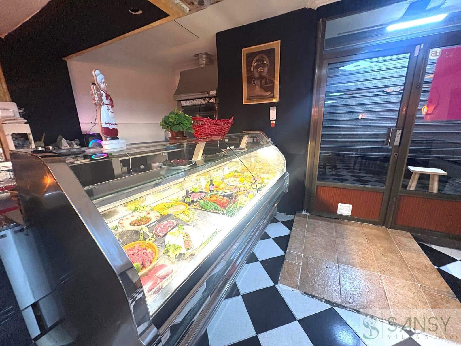 20 makuuhuone Kaupallinen myytävänä paikassa Alcoy / Alcoi - 120 000 € (Ref: 9654476)