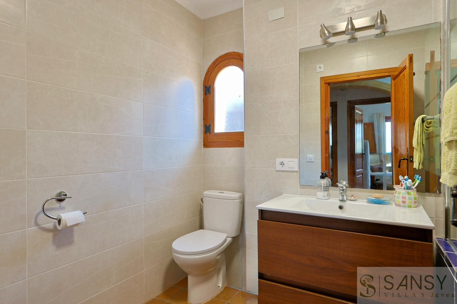 5 sovrum Villa till salu i Javea / Xabia med pool garage - 760 000 € (Ref: 9685873)