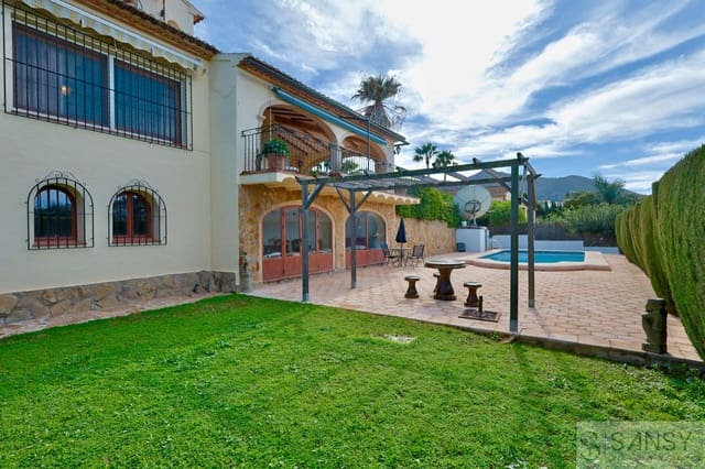 5 camera da letto Villa in vendita in Centro ciudad, Javea / Xàbia con piscina garage - 760.000 € (Rif: 9685873)