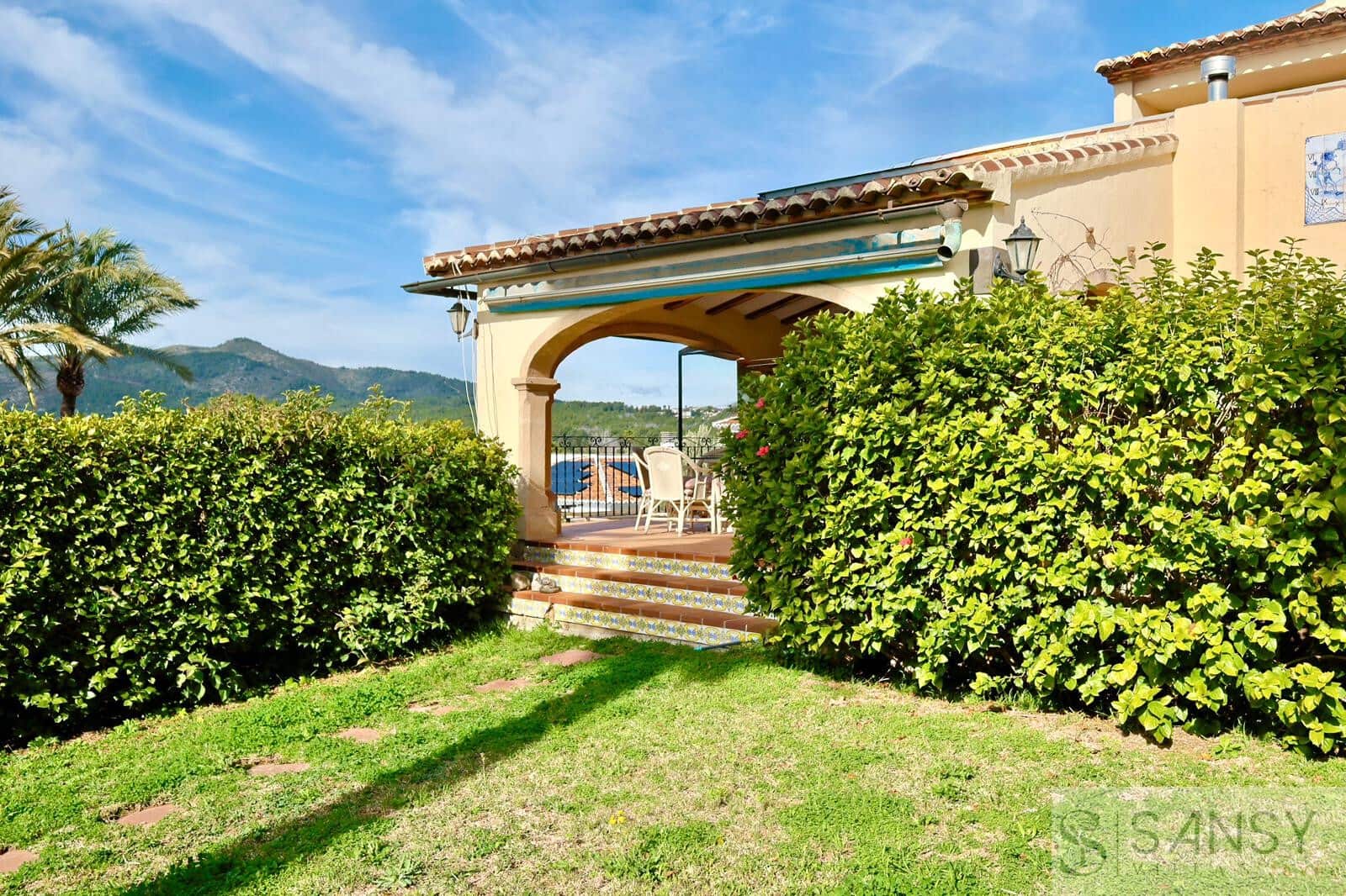 5 sovrum Villa till salu i Javea / Xabia med pool garage - 760 000 € (Ref: 9685873)