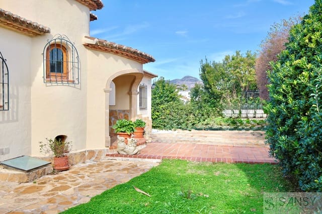 5 camera da letto Villa in vendita in Centro ciudad, Javea / Xàbia con piscina garage - 760.000 € (Rif: 9685873)