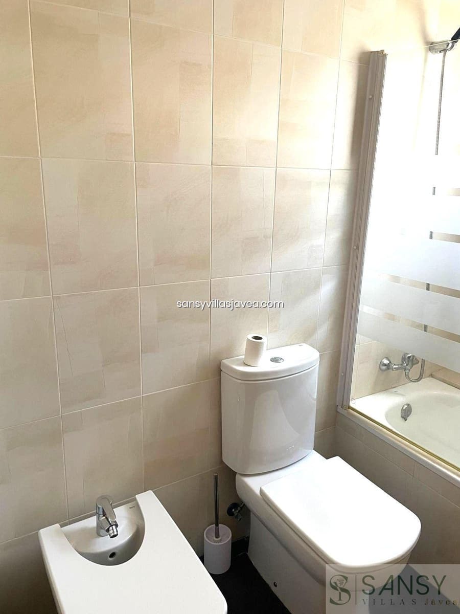 3 bedroom Apartment for sale in Gata de Gorgos with garage - € 224,900 (Ref: 9688751)