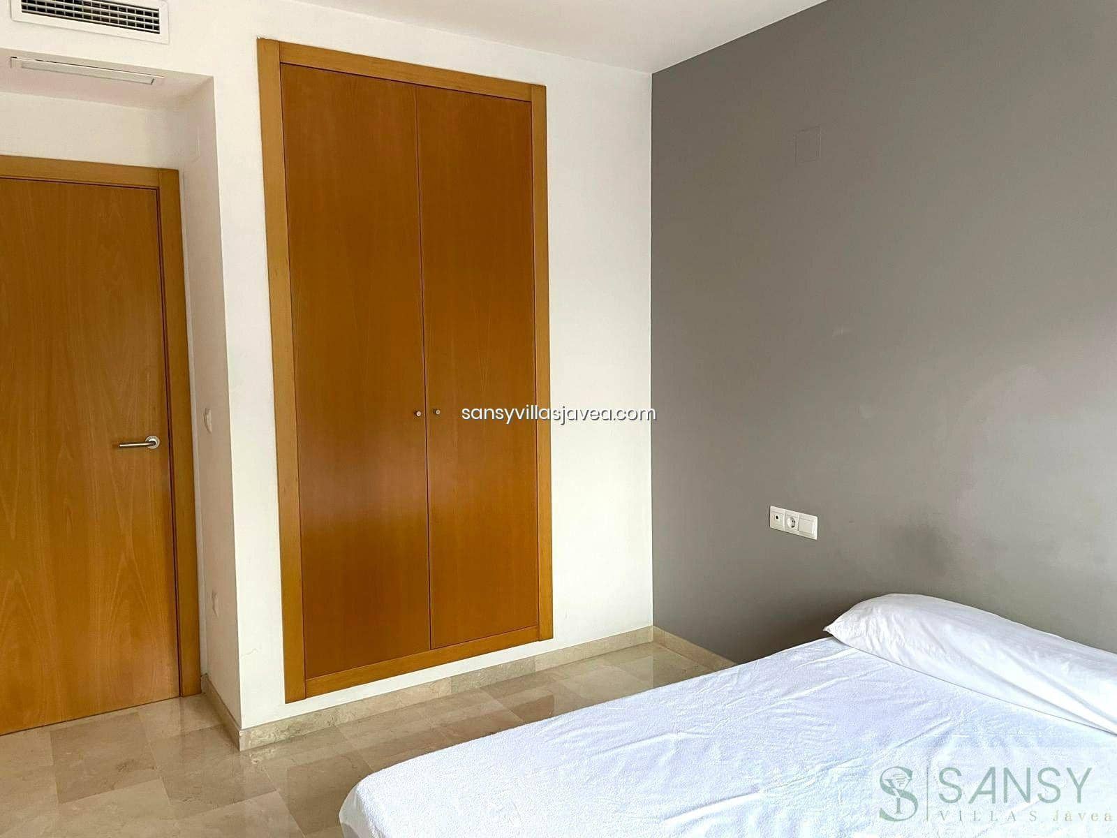 3 bedroom Apartment for sale in Gata de Gorgos with garage - € 224,900 (Ref: 9688751)