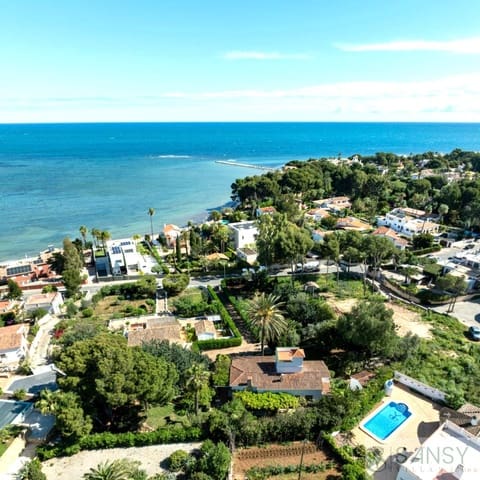 4 soveværelse Villa til salg i Las Rotas / Les Rotes, Dénia med garage - € 1.195.000 (Ref: 9697915)