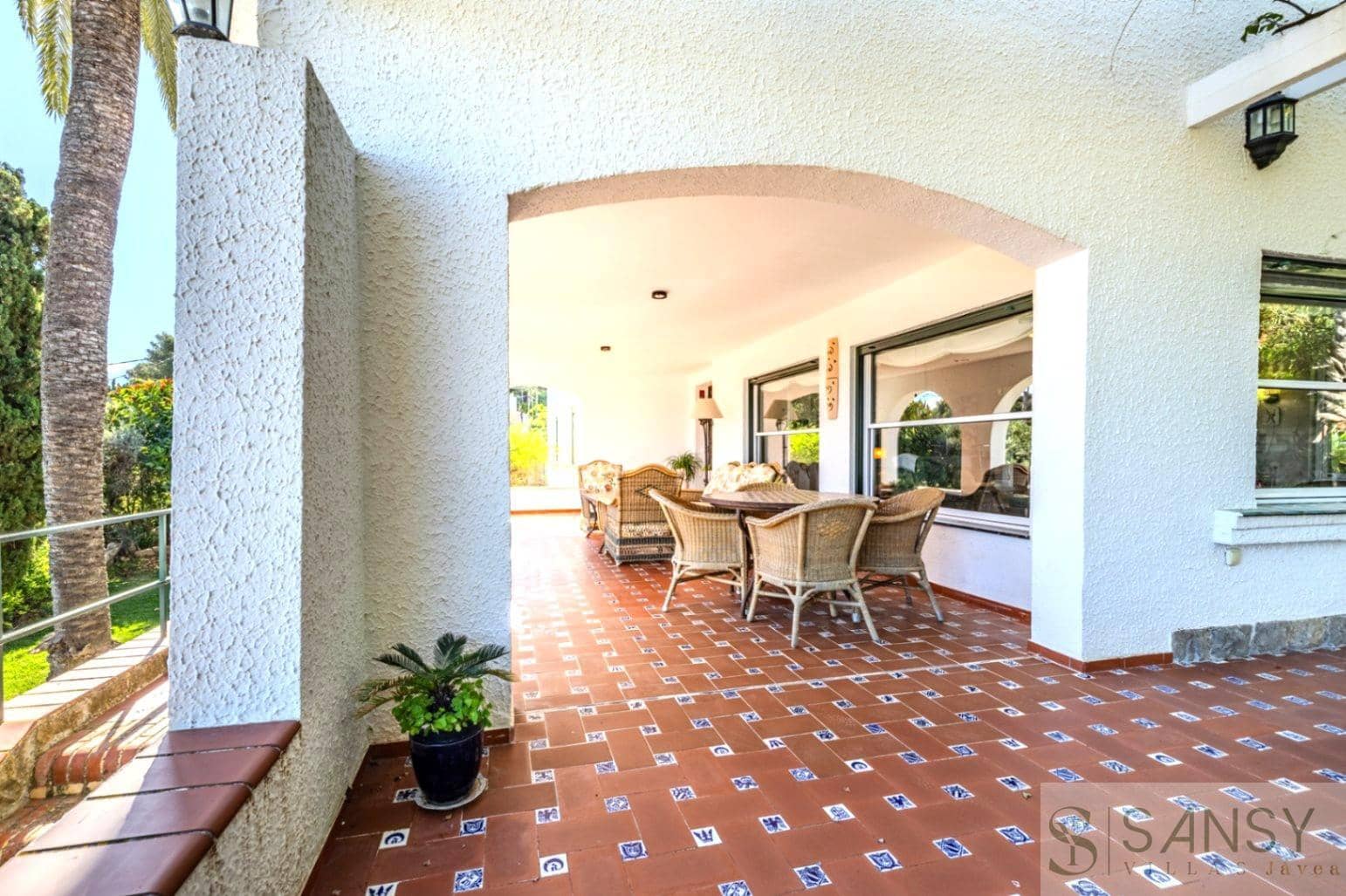 4 soveværelse Villa til salg i Denia med garage - € 1.195.000 (Ref: 9697915)