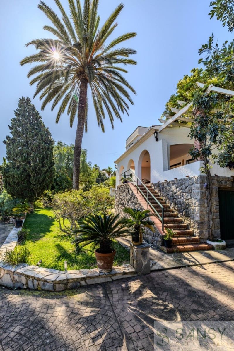 4 soveværelse Villa til salg i Denia med garage - € 1.195.000 (Ref: 9697915)