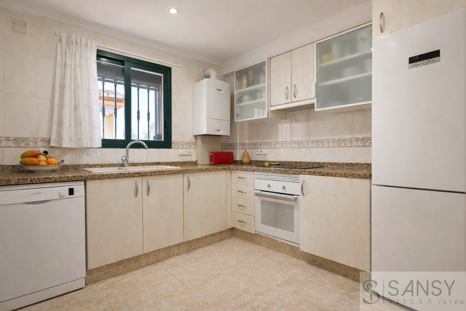 4 sypialnia Mieszkanie na sprzedaż w Javea / Xabia z basenem garażem - 749 000 € (Ref: 9700298)