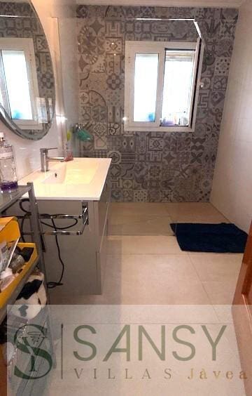 4 sovrum Villa till salu i Denia med pool garage - 490 000 € (Ref: 9706049)