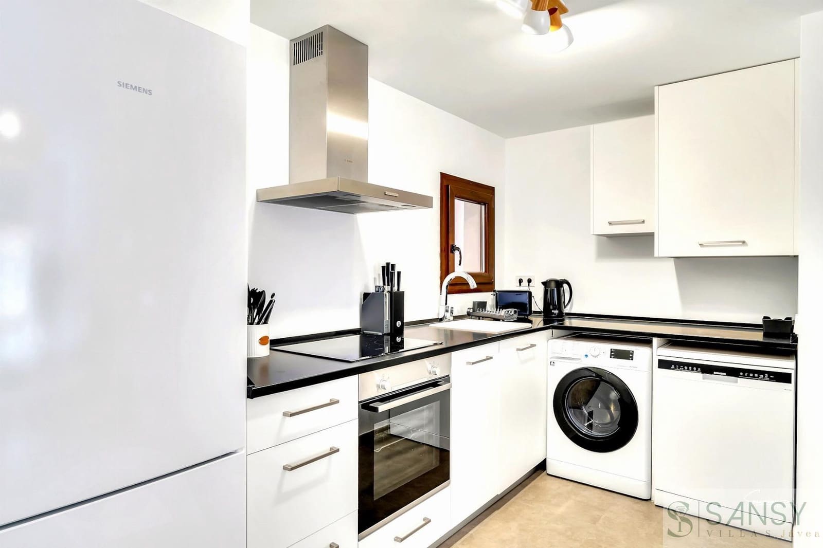 2 sovrum Lägenhet till salu i Moraira med garage - 295 000 € (Ref: 9720965)