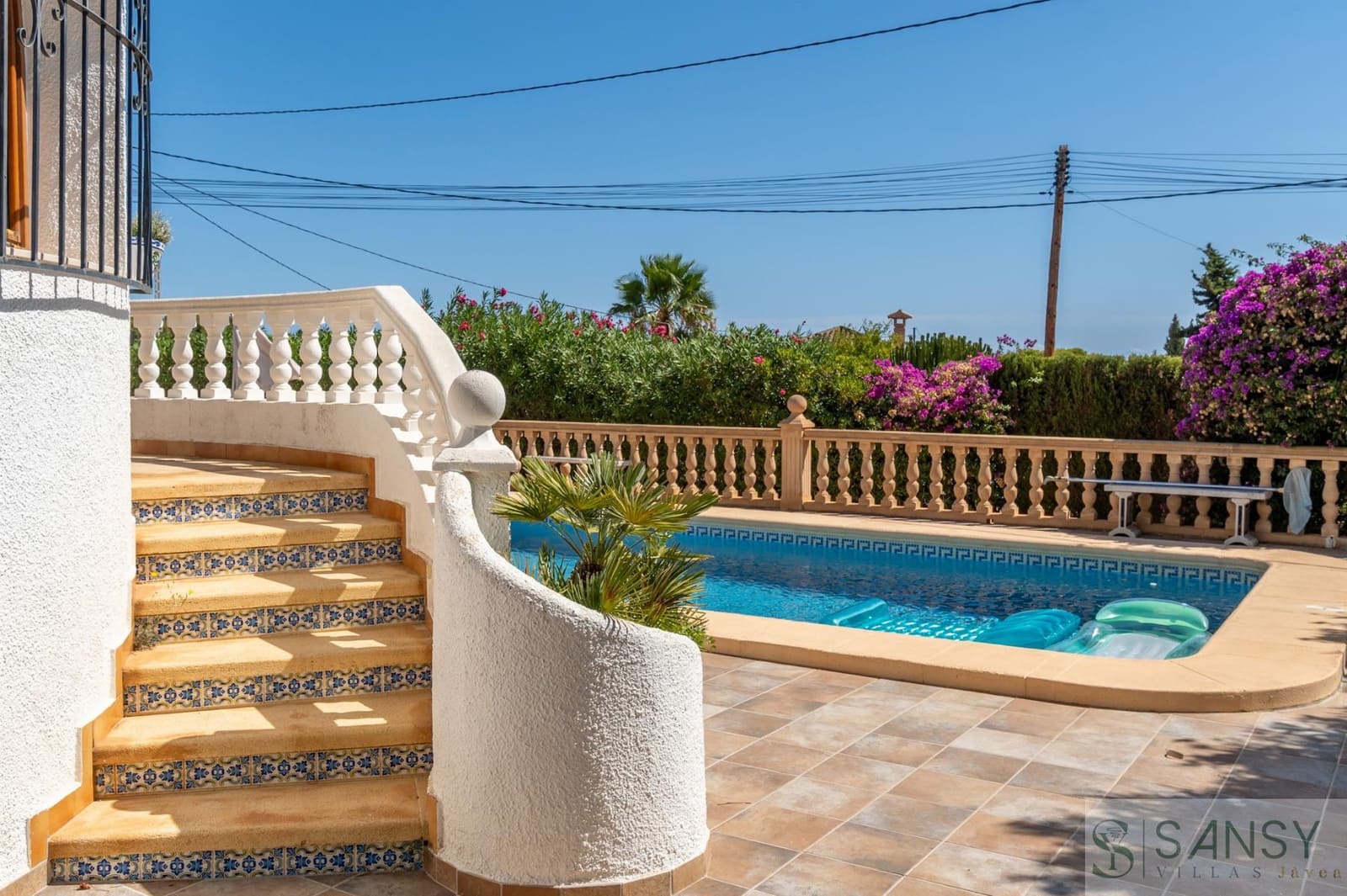 3 soveværelse Villa til salg i Benissa med swimmingpool garage - € 690.000 (Ref: 9720966)