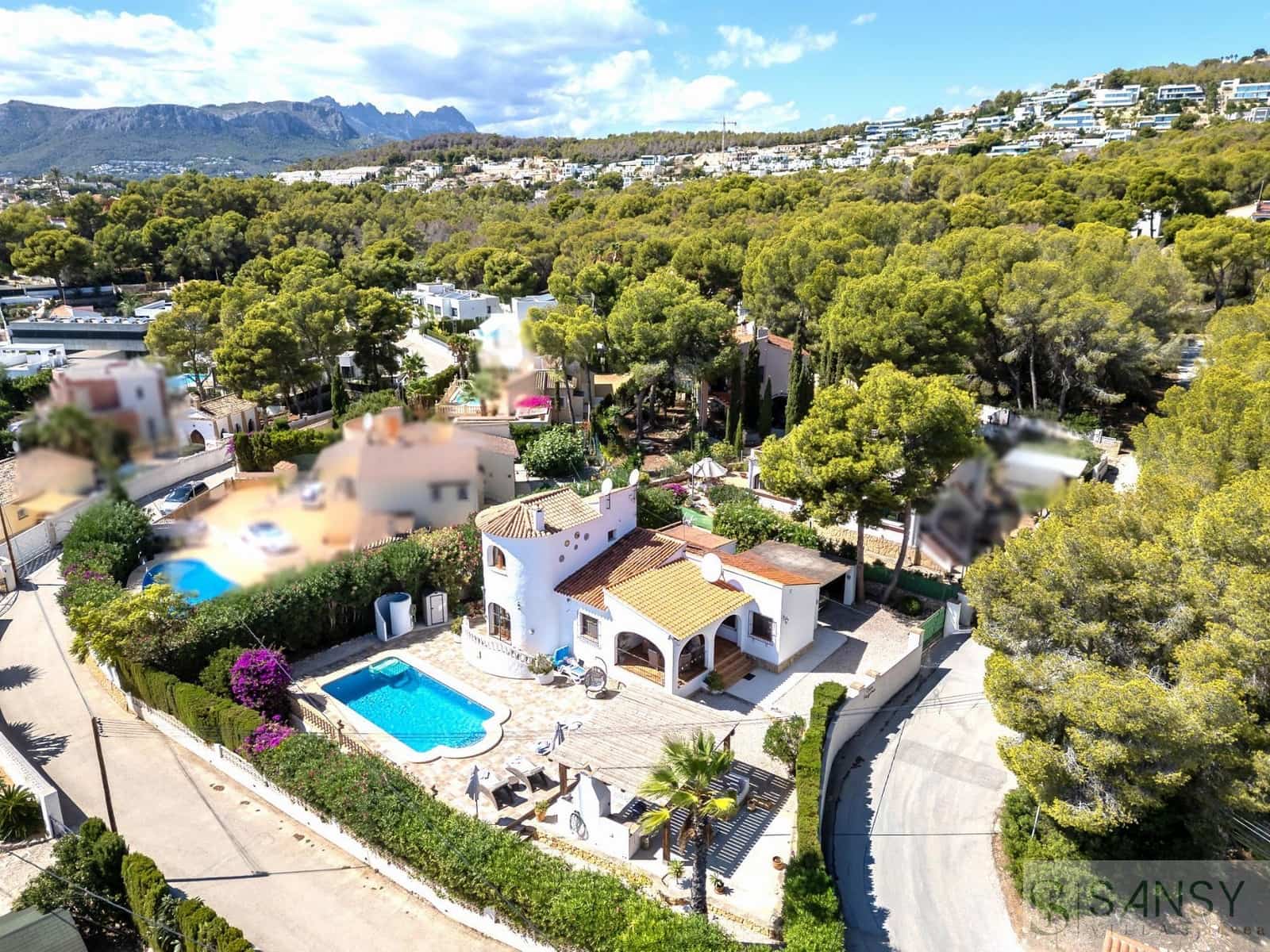 3 soveværelse Villa til salg i Benissa med swimmingpool garage - € 690.000 (Ref: 9720966)