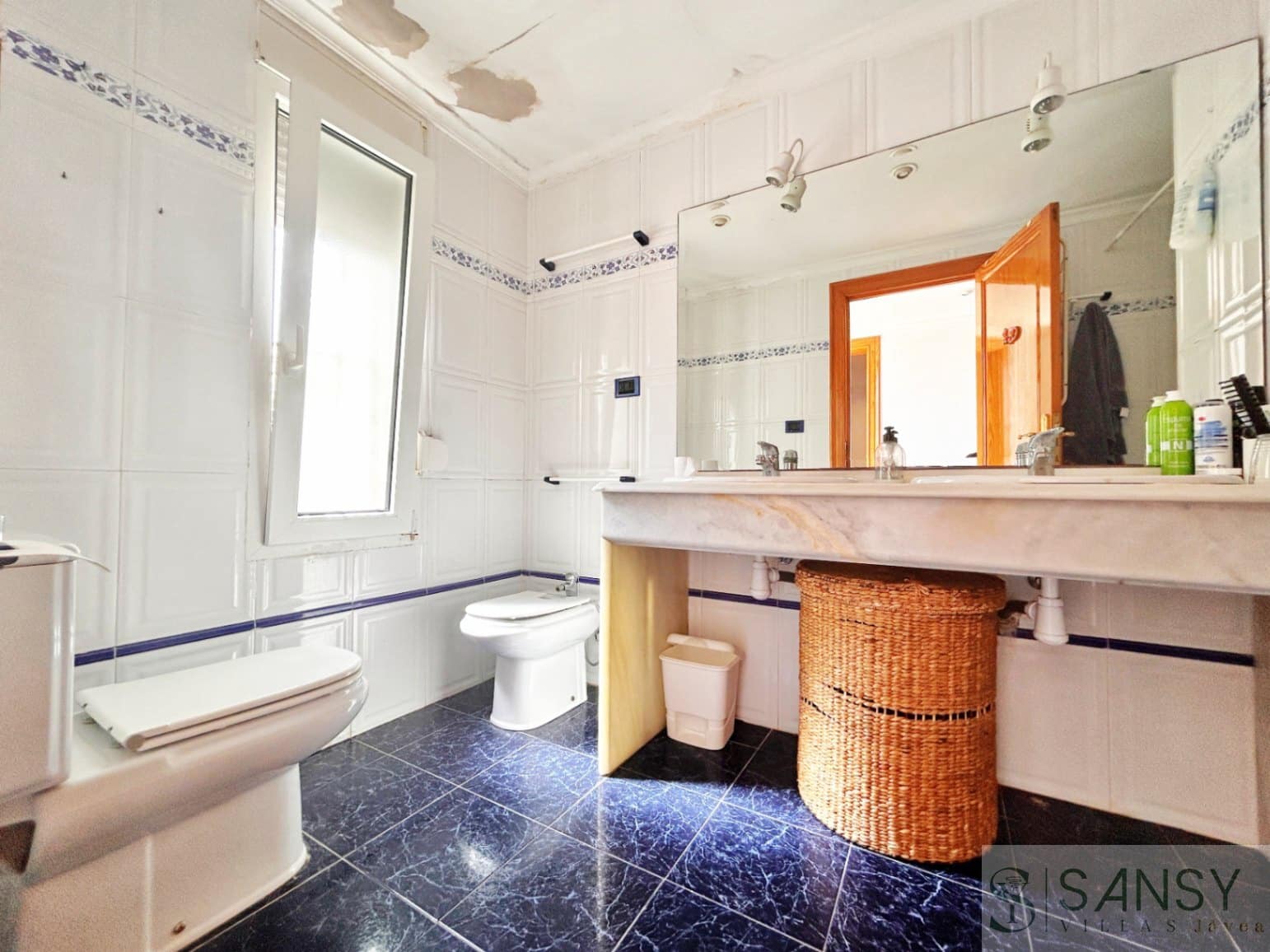 5 slaapkamer Villa te koop in Denia met zwembad garage - € 1.053.000 (Ref: 9747459)