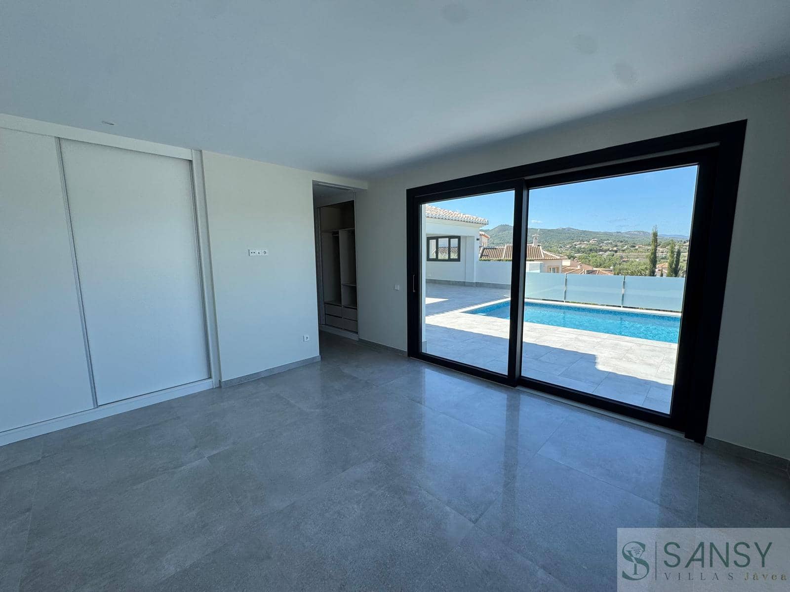 Chalet de 3 habitaciones en Javea / Xàbia en venta con piscina garaje - 1.190.000 € (Ref: 9747462)