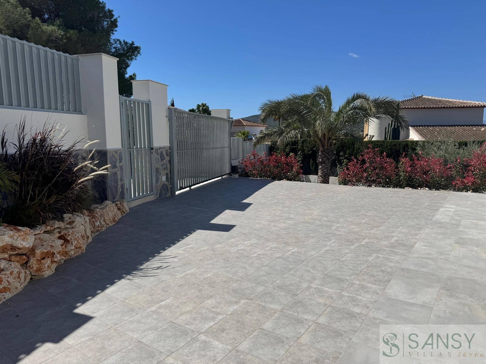 Chalet de 3 habitaciones en Javea / Xàbia en venta con piscina garaje - 1.190.000 € (Ref: 9747462)