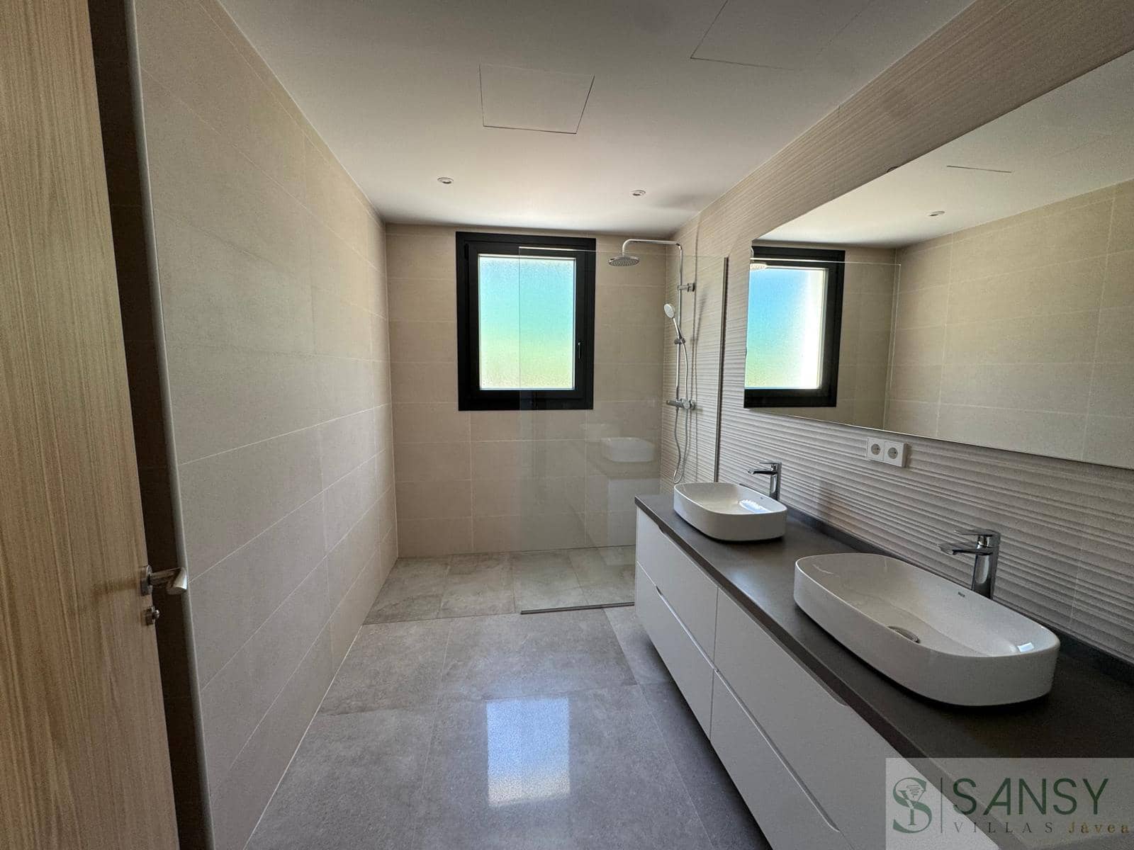 Chalet de 3 habitaciones en Javea / Xàbia en venta con piscina garaje - 1.190.000 € (Ref: 9747462)