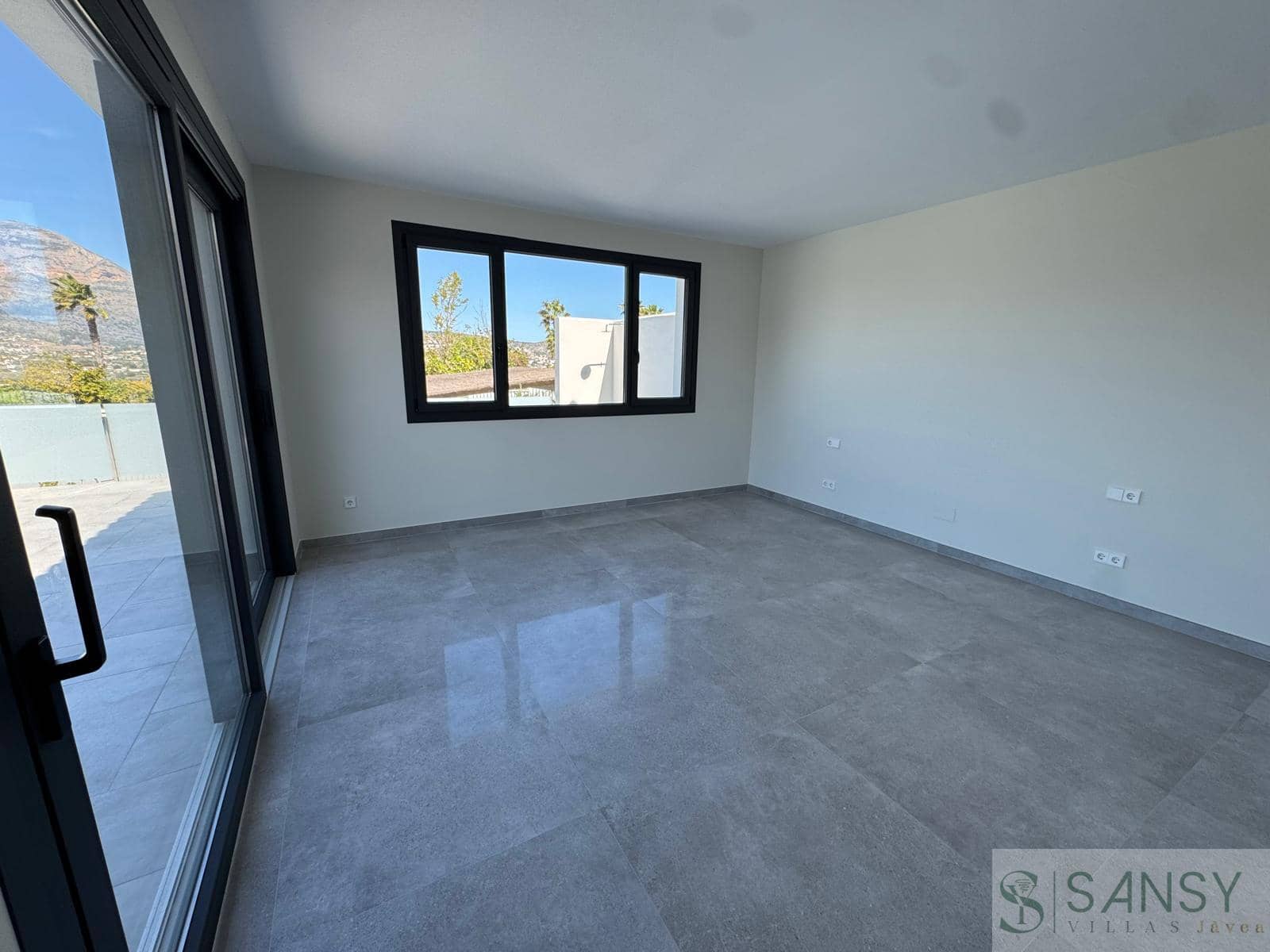 Chalet de 3 habitaciones en Javea / Xàbia en venta con piscina garaje - 1.190.000 € (Ref: 9747462)