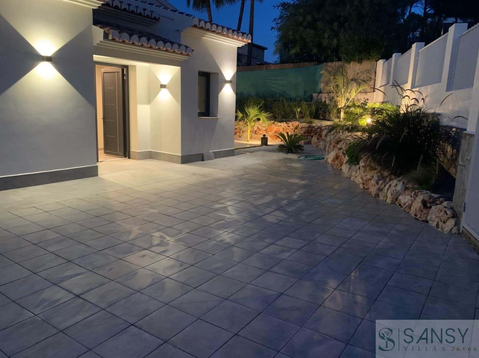 Chalet de 3 habitaciones en Javea / Xàbia en venta con piscina garaje - 1.190.000 € (Ref: 9747462)