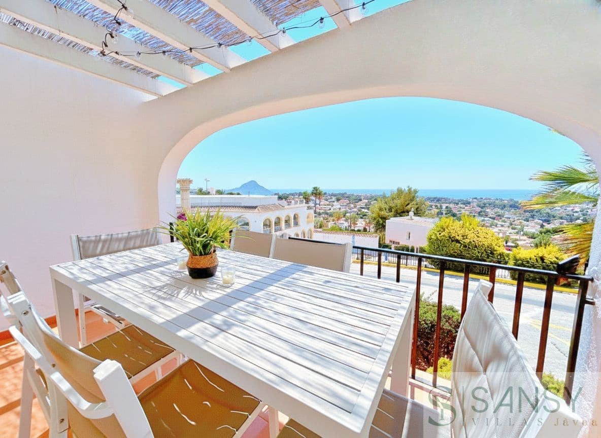 2 sovrum Lägenhet till salu i Calpe / Calp med pool - 281 000 € (Ref: 9764916)