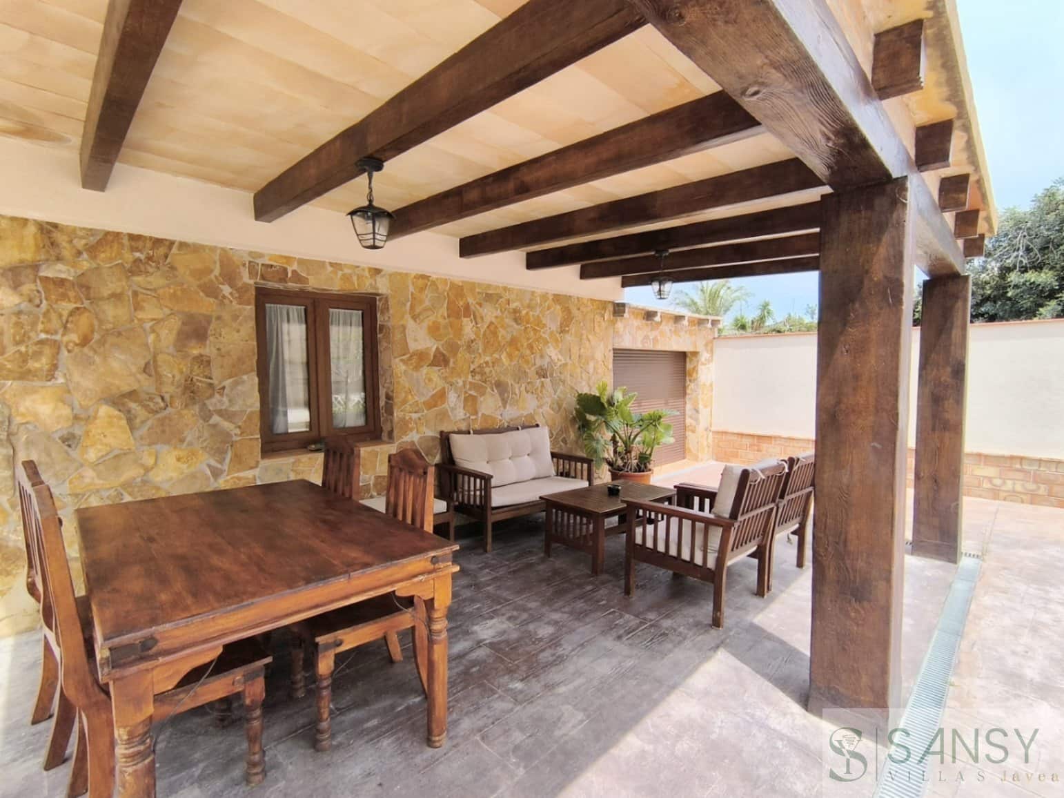 4 chambre Villa/Maison à vendre à Denia avec piscine garage - 750 000 € (Ref: 9764919)