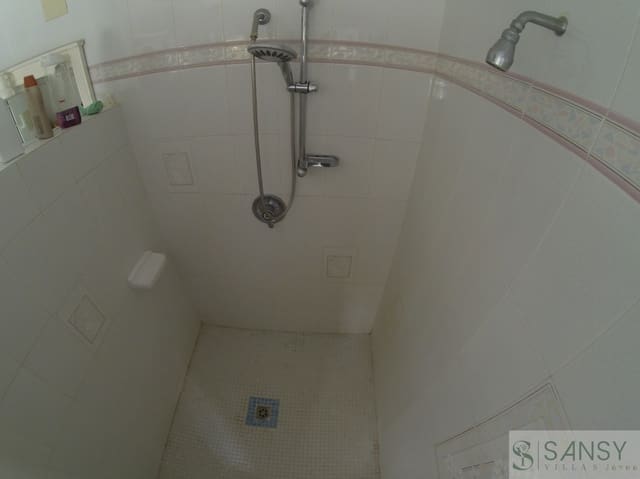 6 sypialnia Willa na sprzedaż w La Pedrera - Vessanes, Dénia z basenem garażem - 790 000 € (Ref: 9764921)