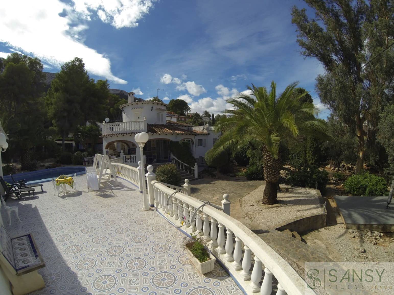 6 sypialnia Willa na sprzedaż w Denia z basenem garażem - 790 000 € (Ref: 9764921)