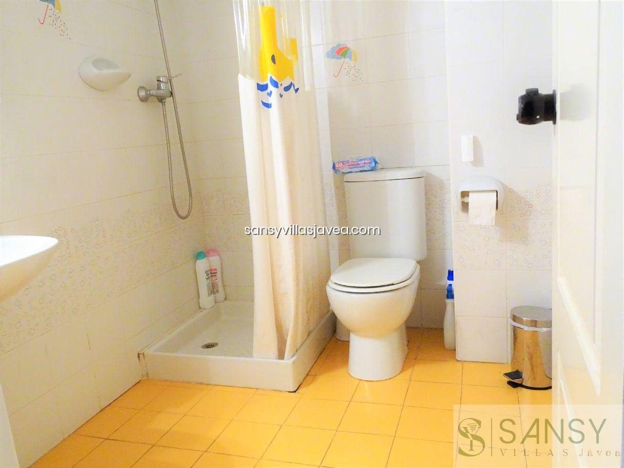 3 sypialnia Apartament do wynajęcia w Javea / Xabia z basenem garażem - 1 200 € (Ref: 9782861)