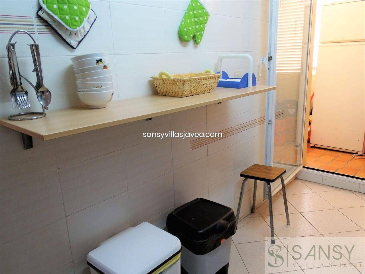 3 sypialnia Apartament do wynajęcia w Javea / Xabia z basenem garażem - 1 200 € (Ref: 9782861)