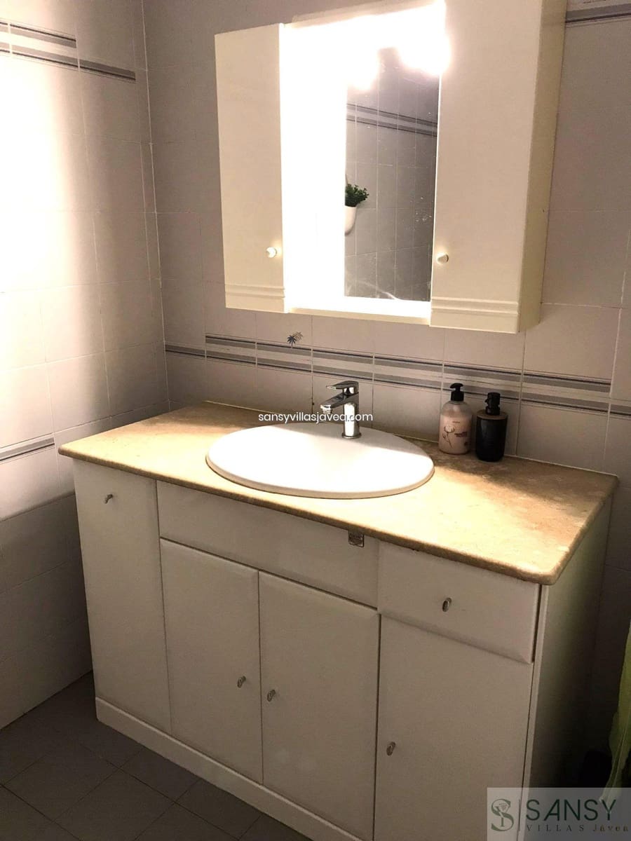 3 sypialnia Apartament do wynajęcia w Javea / Xabia z basenem garażem - 1 200 € (Ref: 9782861)