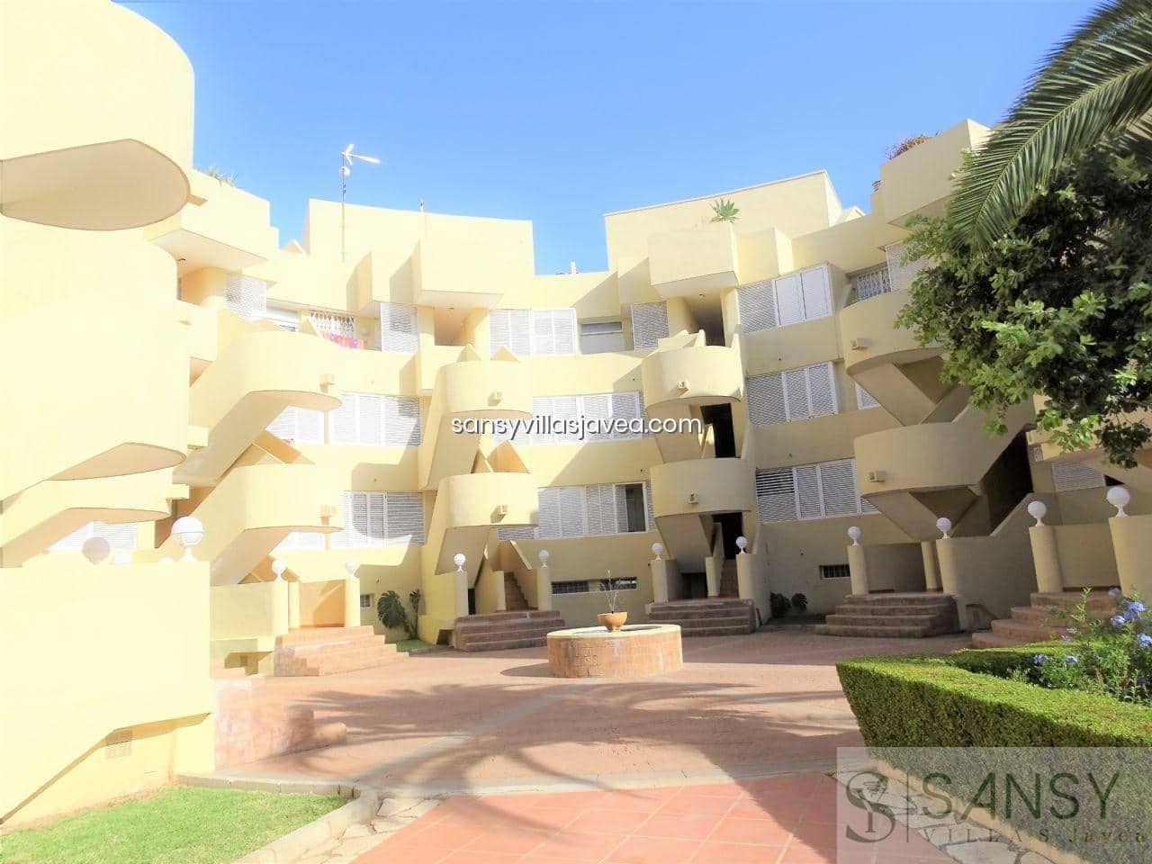3 sypialnia Apartament do wynajęcia w Javea / Xabia z basenem garażem - 1 200 € (Ref: 9782861)