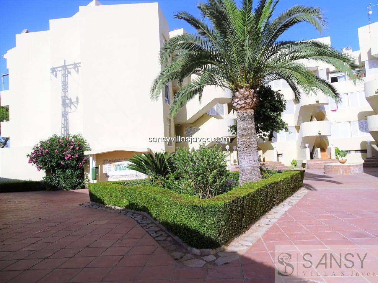 3 sypialnia Apartament do wynajęcia w Javea / Xabia z basenem garażem - 1 200 € (Ref: 9782861)