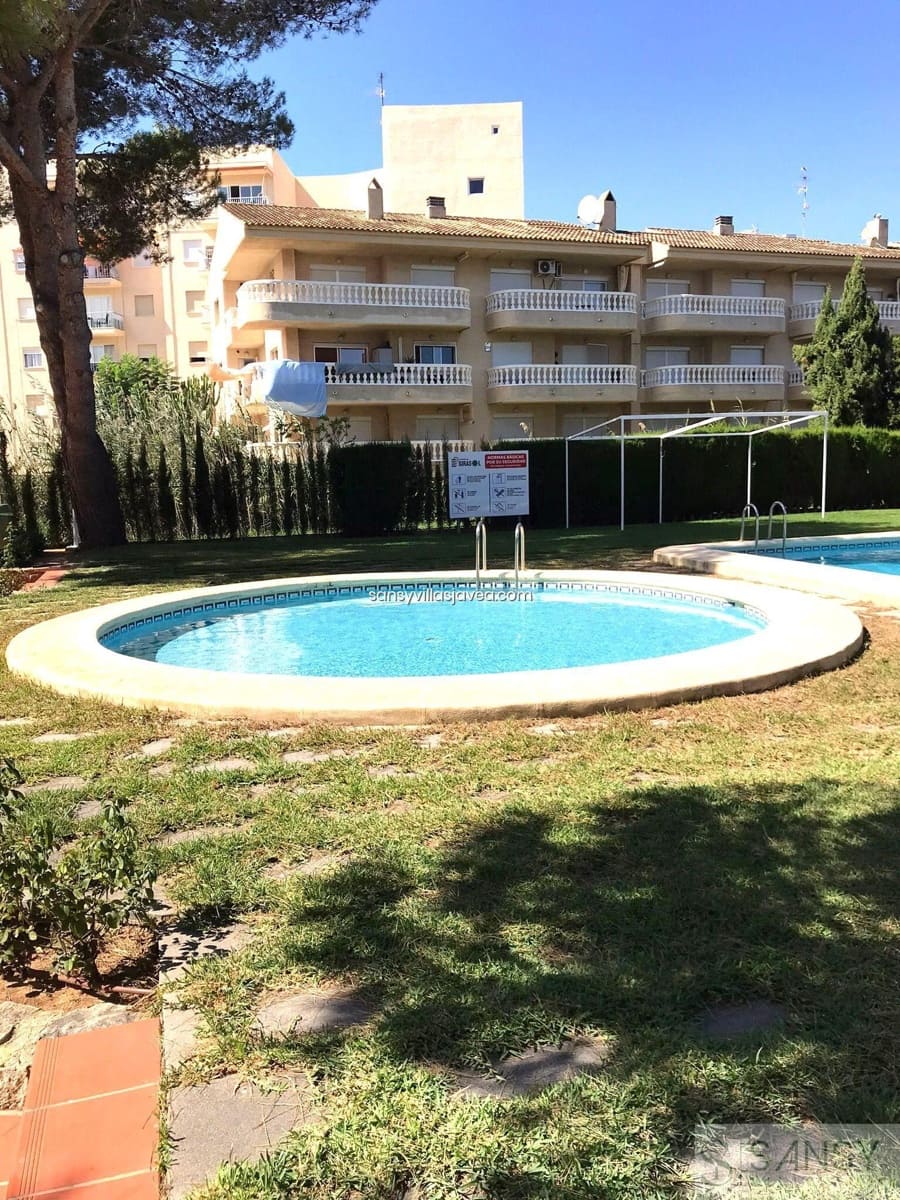 3 sypialnia Apartament do wynajęcia w Javea / Xabia z basenem garażem - 1 200 € (Ref: 9782861)
