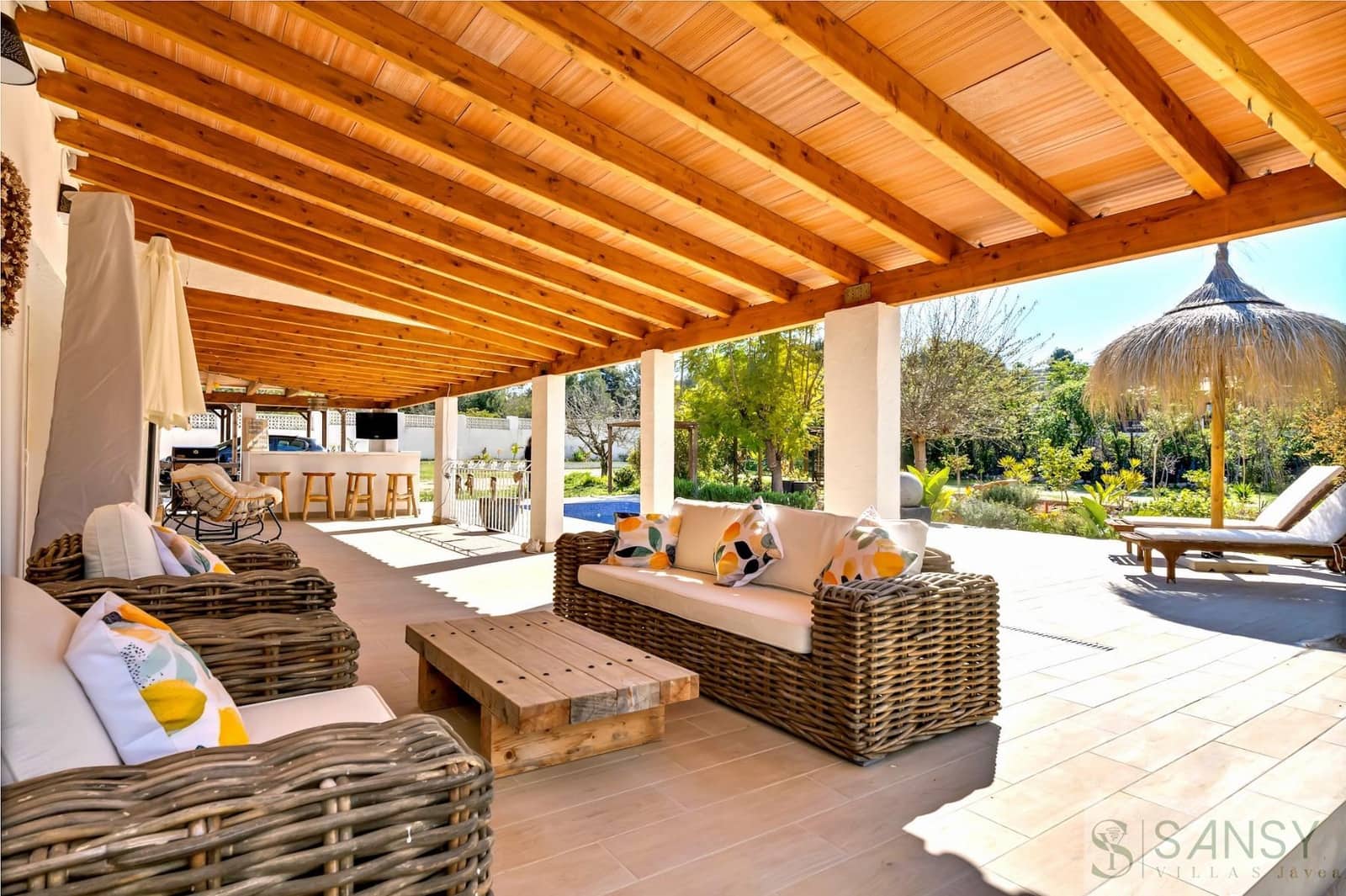 3 makuuhuone Huvila myytävänä paikassa Pinosol mukana uima-altaan 
autotalli - 845 000 € (Ref: 9783525)