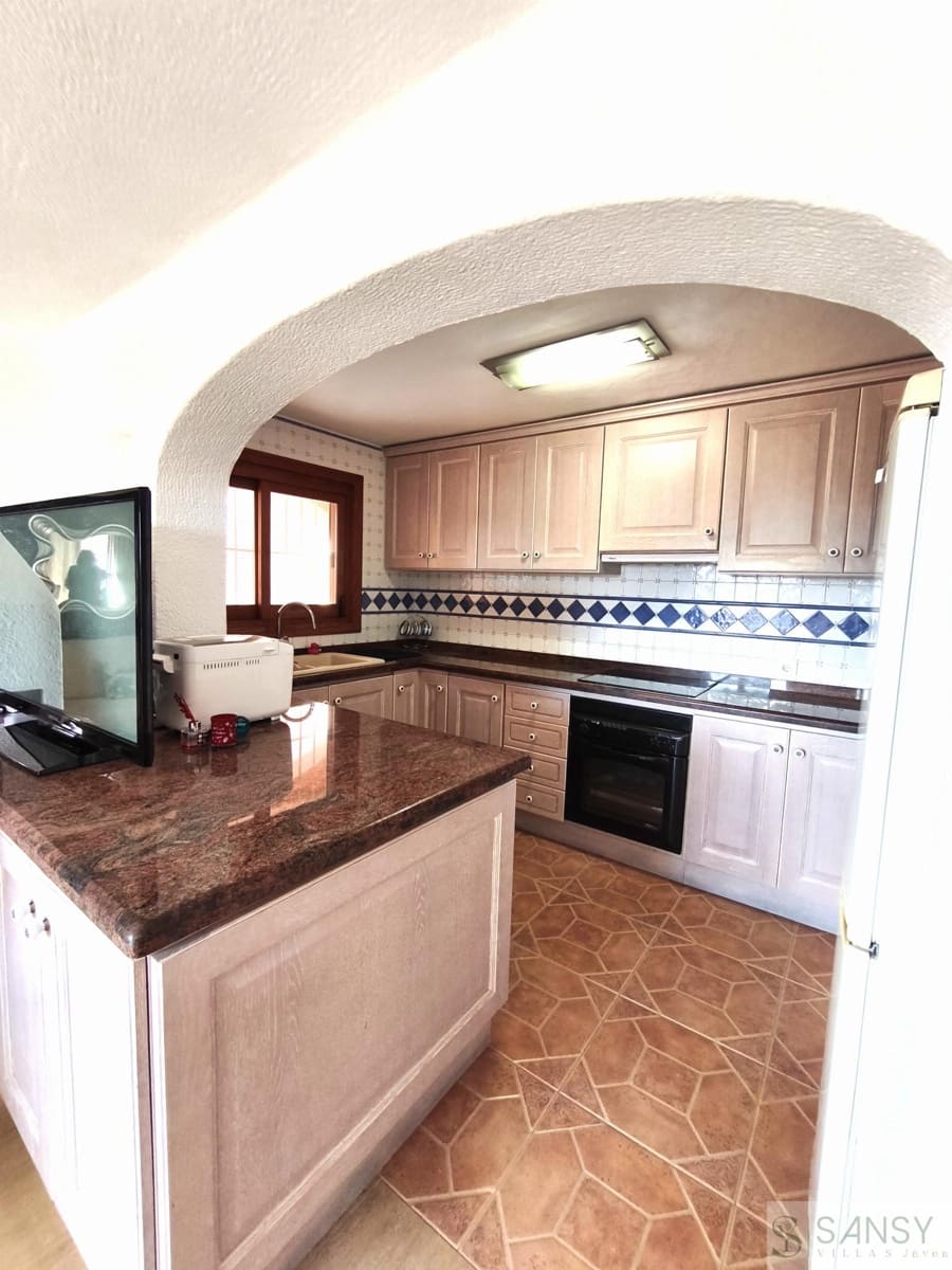 4 bedroom Villa for sale in Javea / Xabia with pool - € 795,000 (Ref: 9783526)