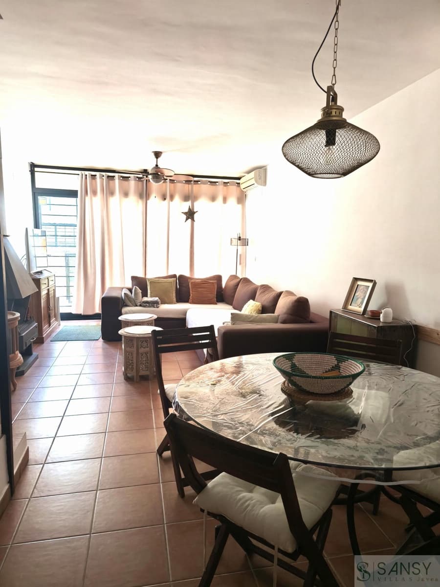 4 quarto Casa em Banda para venda em Javea / Xabia com piscina - 539 000 € (Ref: 9783539)