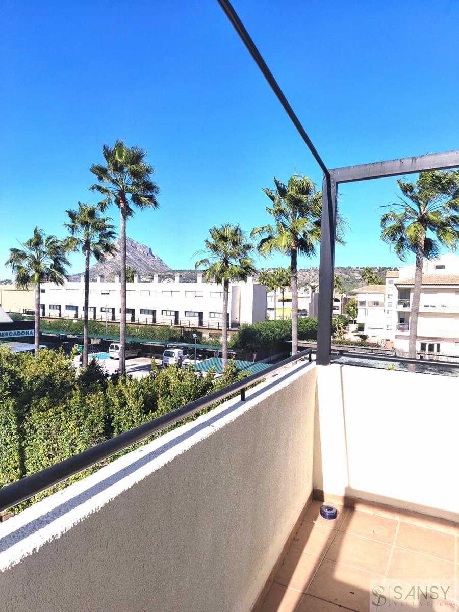 4 quarto Casa em Banda para venda em Javea / Xabia com piscina - 539 000 € (Ref: 9783539)