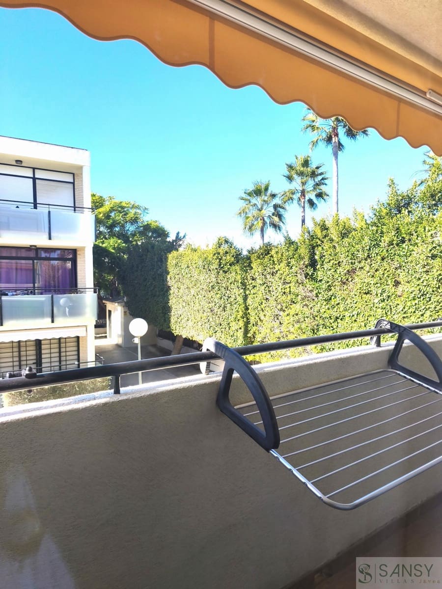 4 quarto Casa em Banda para venda em Javea / Xabia com piscina - 539 000 € (Ref: 9783539)