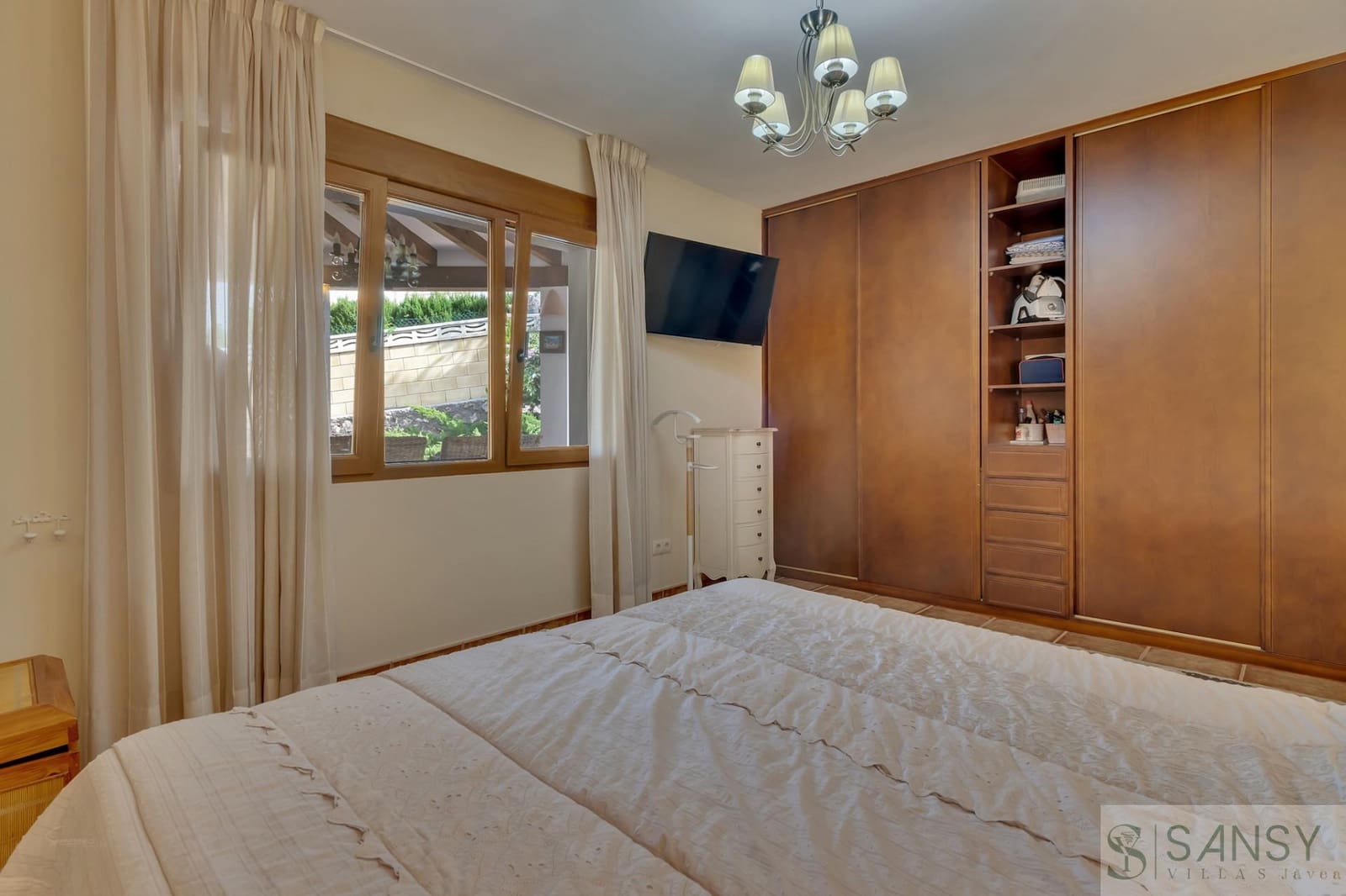 4 soverom Villa til salgs i Denia med svømmebasseng garasje - € 995 000 (Ref: 9796209)