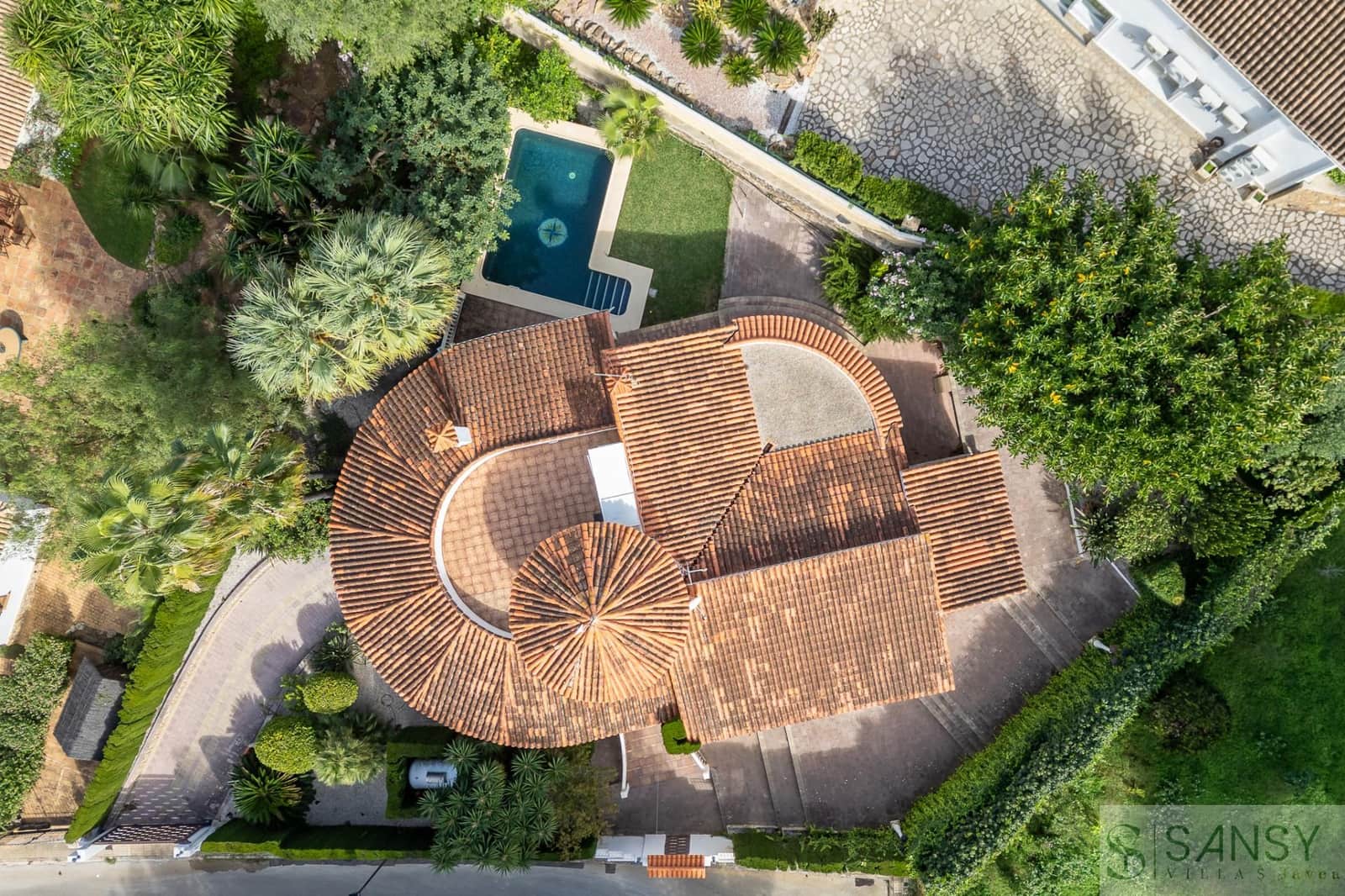 4 soverom Villa til salgs i Denia med svømmebasseng garasje - € 995 000 (Ref: 9796209)