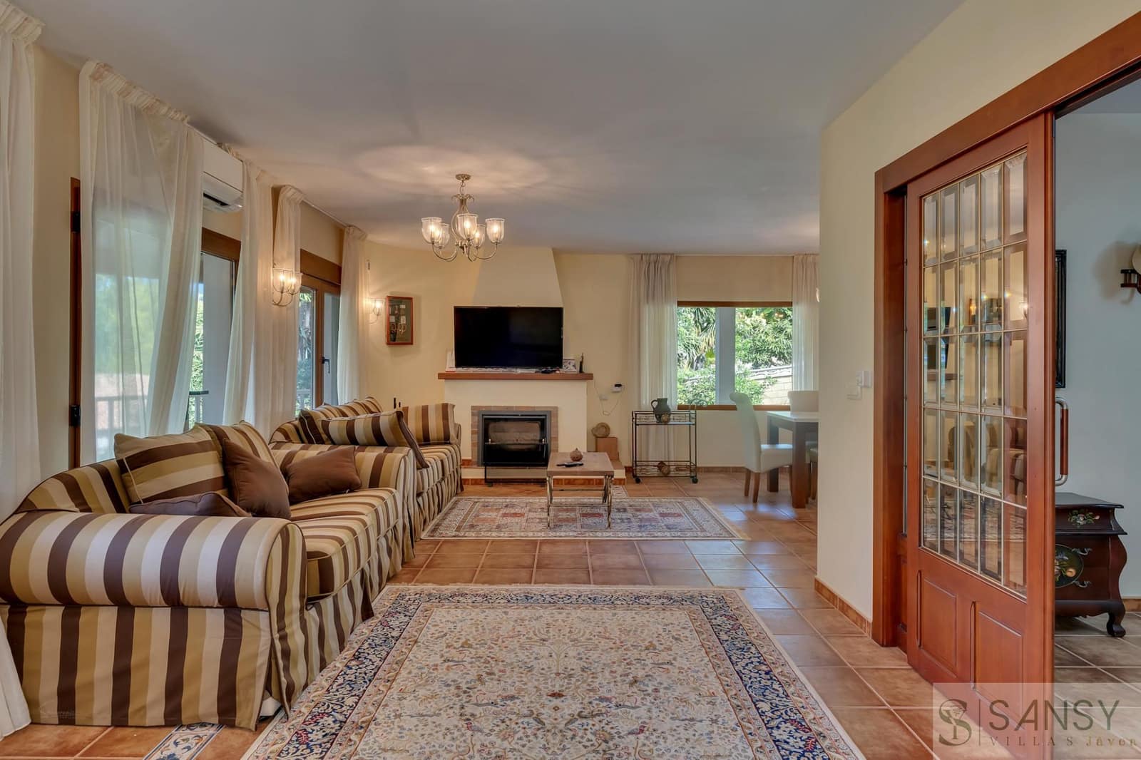 4 soverom Villa til salgs i Denia med svømmebasseng garasje - € 995 000 (Ref: 9796209)