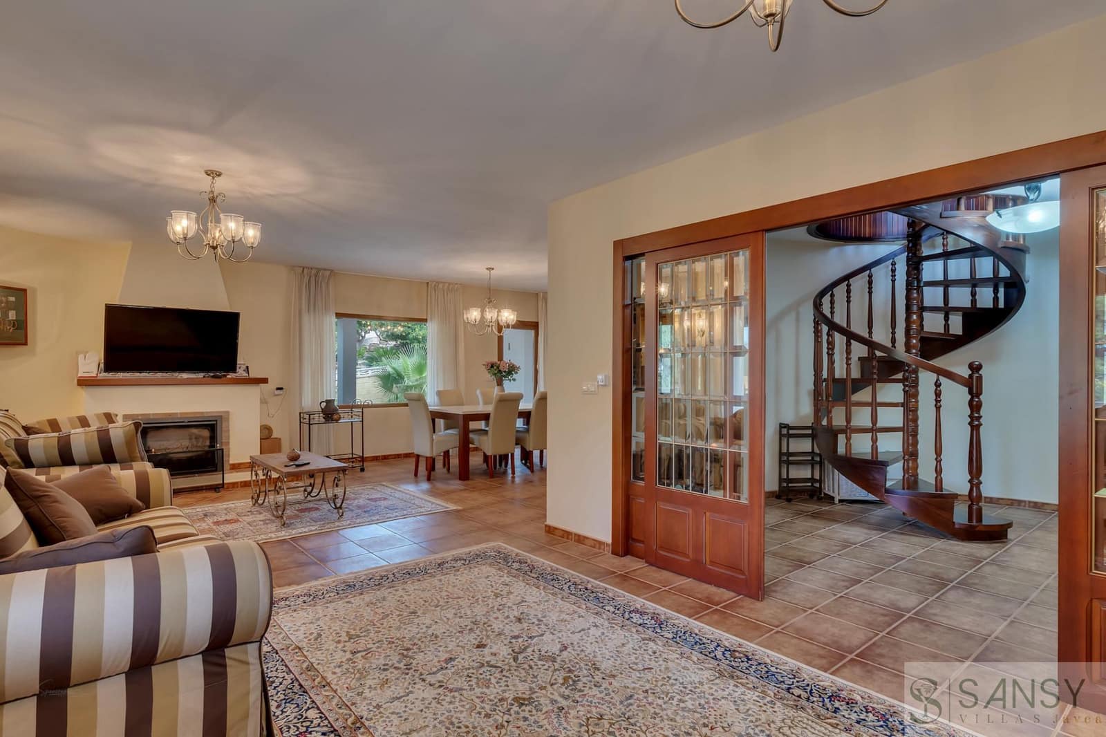 4 soverom Villa til salgs i Denia med svømmebasseng garasje - € 995 000 (Ref: 9796209)