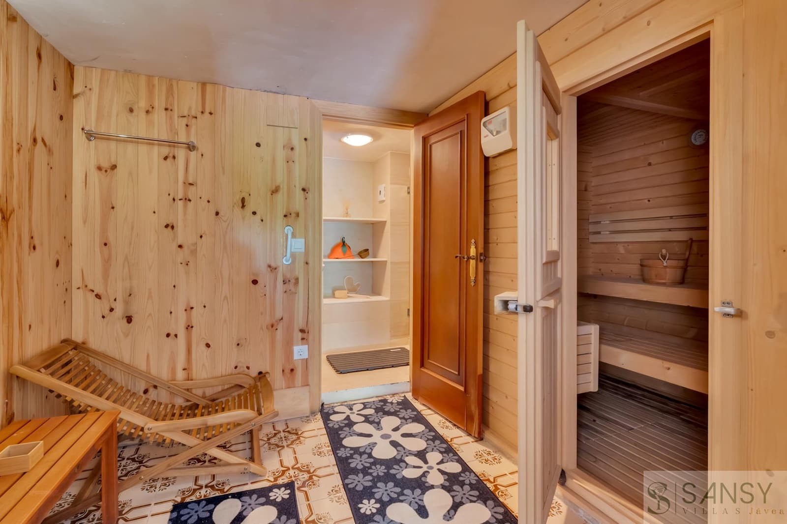 4 soverom Villa til salgs i Denia med svømmebasseng garasje - € 995 000 (Ref: 9796209)