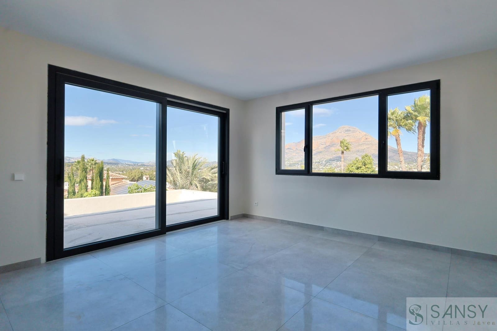 3 chambre Villa/Maison à vendre à Javea / Xabia avec piscine garage - 1 190 000 € (Ref: 9796210)